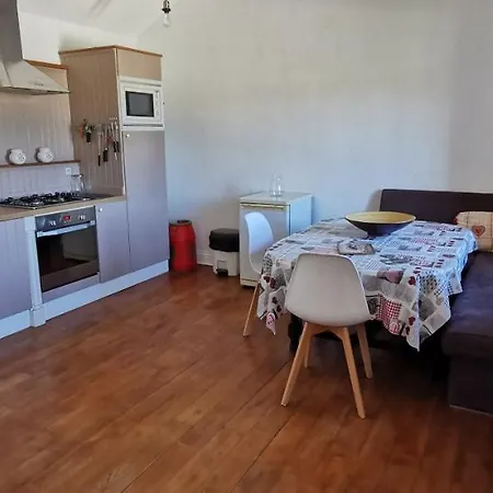 Rcs, Maison De Caractere Dans Cadre Bucolique בית נופש